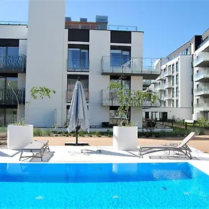 nadmorskie-tarasy-a302.kolobrzeghotels.com/